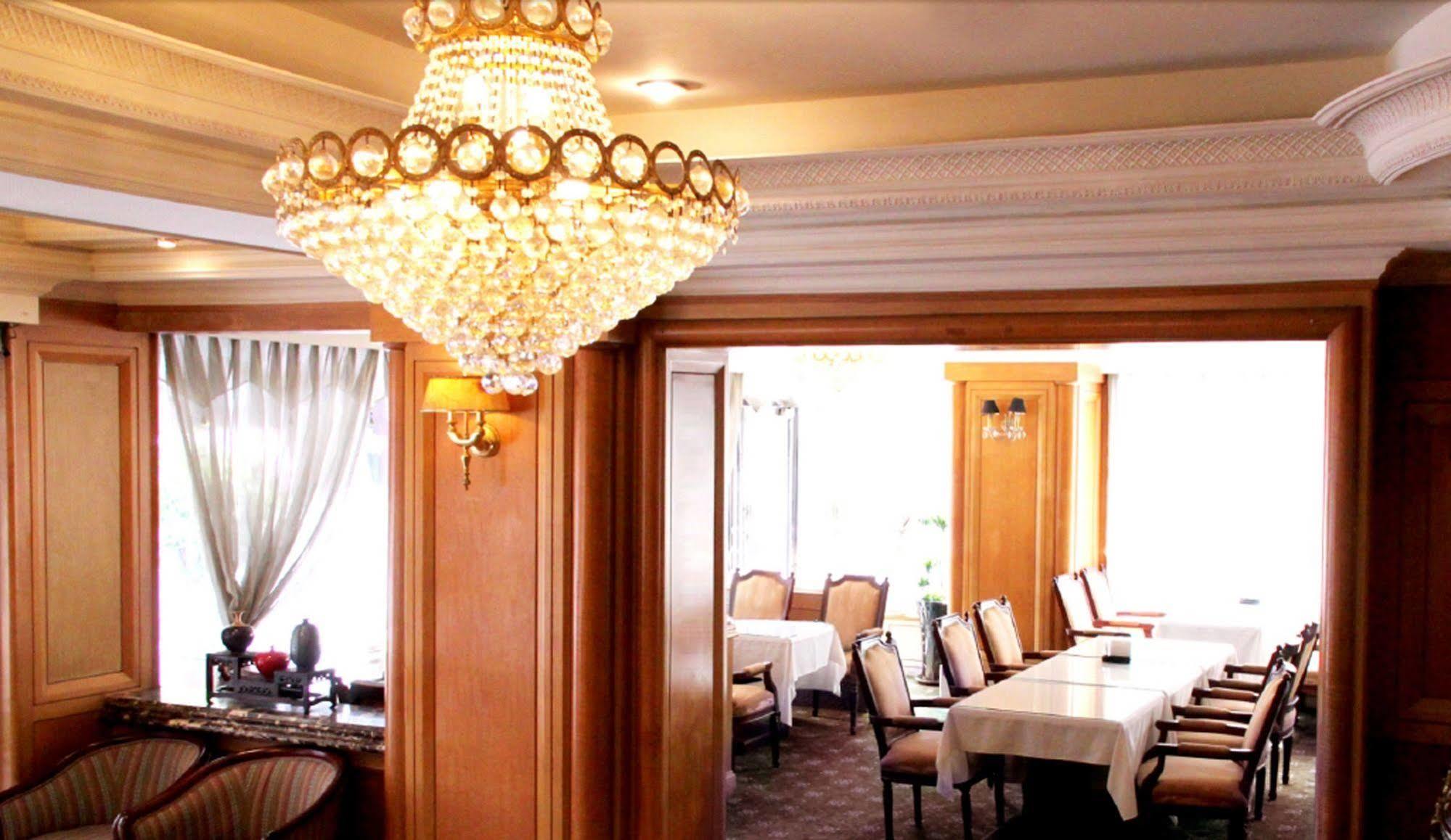 Meadow Hotel Тайпей Екстериор снимка
